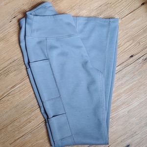 Jaanuu yoga scrub pants